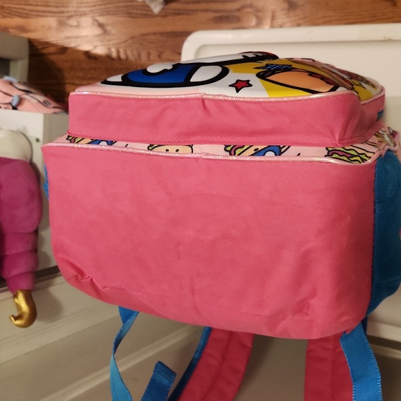 Hello Kitty Hamburger and Fry Fast Food Backpack - Picture 8 of 9